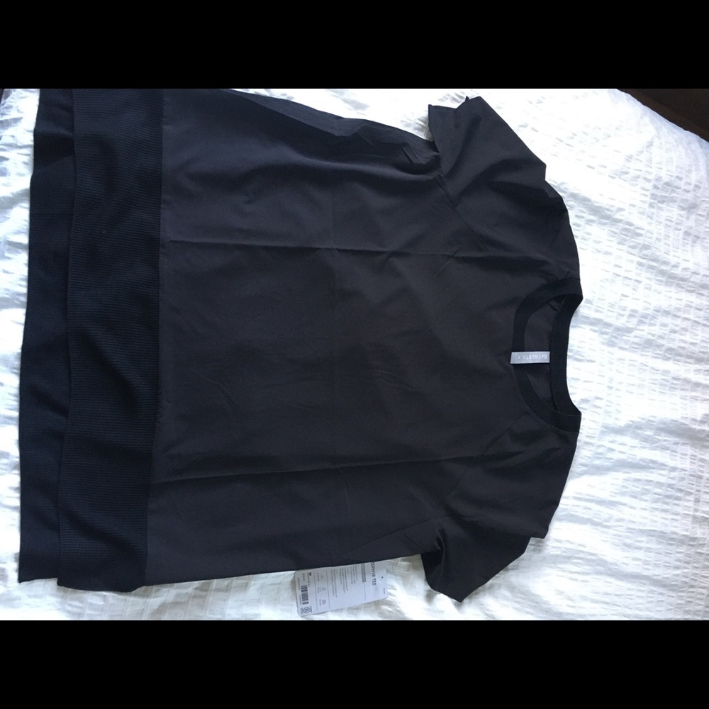 NWT Athleta zephyr tee